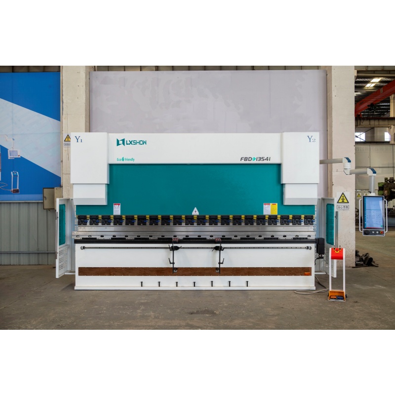 WE67K-135T4100 Good Performance Hydraulic Bending Machine for Metal