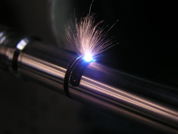 How to avoid sparking when marking oflaser marking machine fiber/metal laser marking machine ?