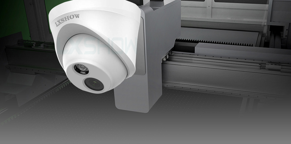 1000W 1500W 2000W 3000W 4000W 6000W laser cnc metal cutting machine LX3015C-O metal laser cutting with enclosed
