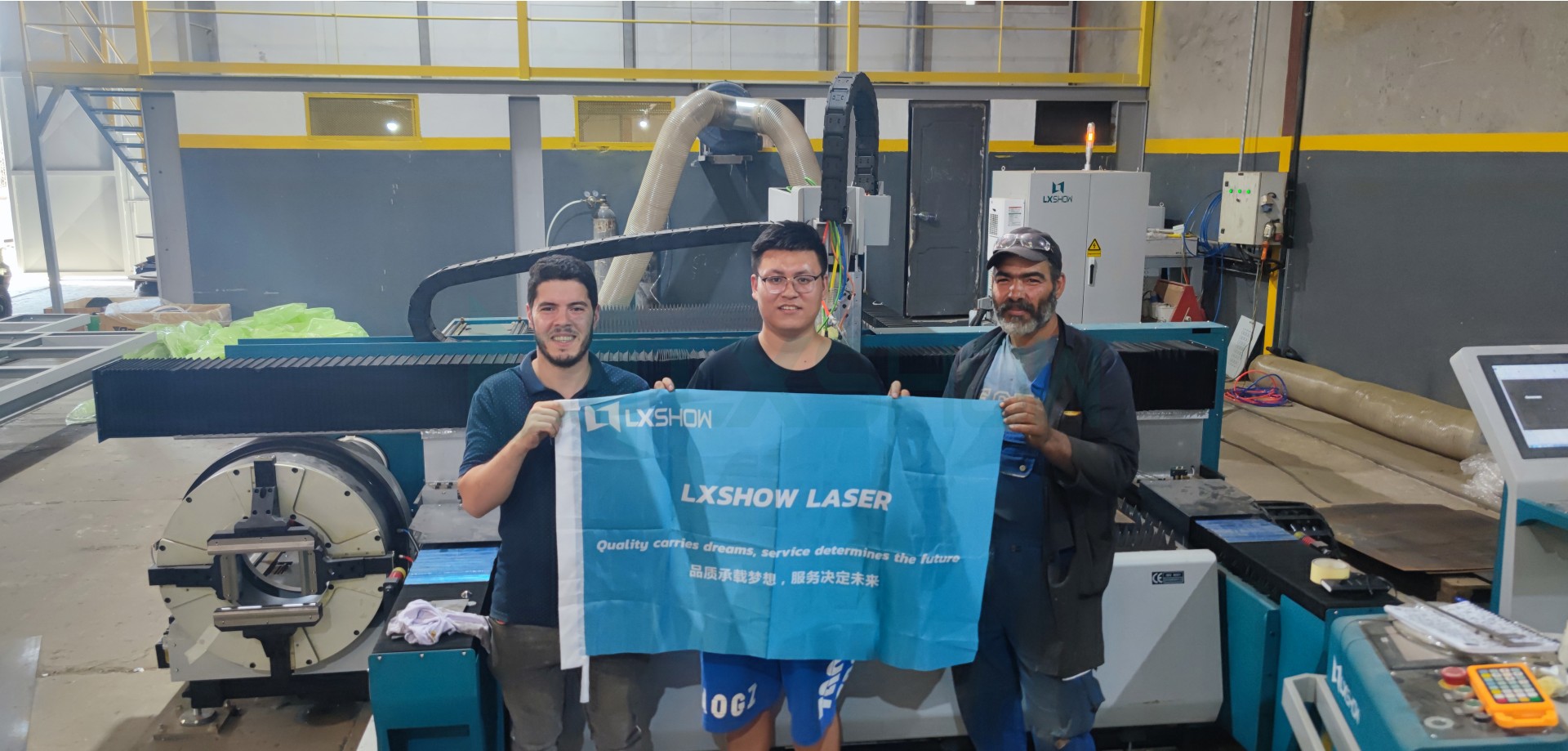 LXSHOW’s Technical Support in Tunisia for the LX6020LDT Best Fiber Laser Cutting Machine